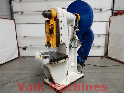 Exzenterpresse Rijva 80 Ton